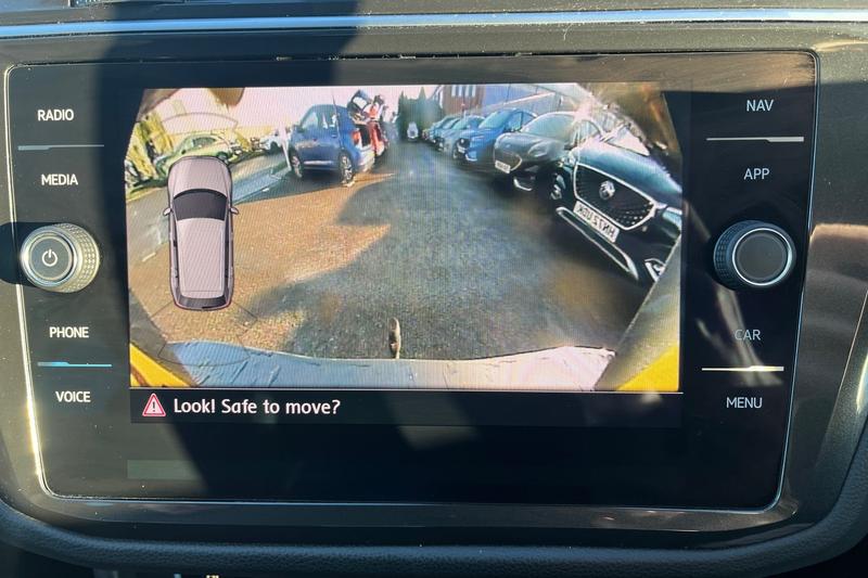 Used Volkswagen Tiguan 2019 for sale - 77128140: Photo 29