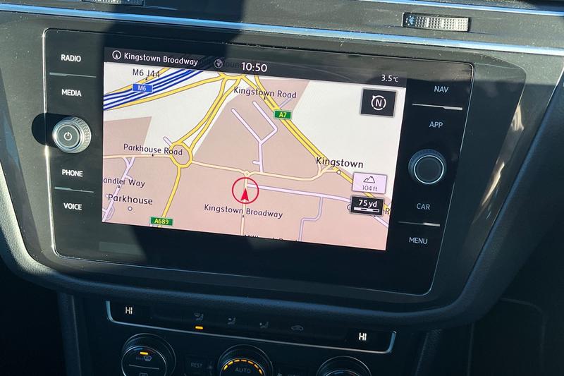 Used Volkswagen Tiguan 2019 for sale - 77128140: Photo 32