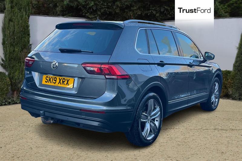 Used Volkswagen Tiguan 2019 for sale - 77128140: Photo 4