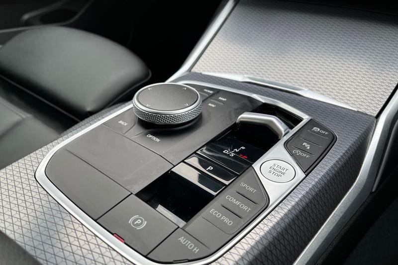 Used BMW 3 Series 2024 for sale - 78067432: Photo 24