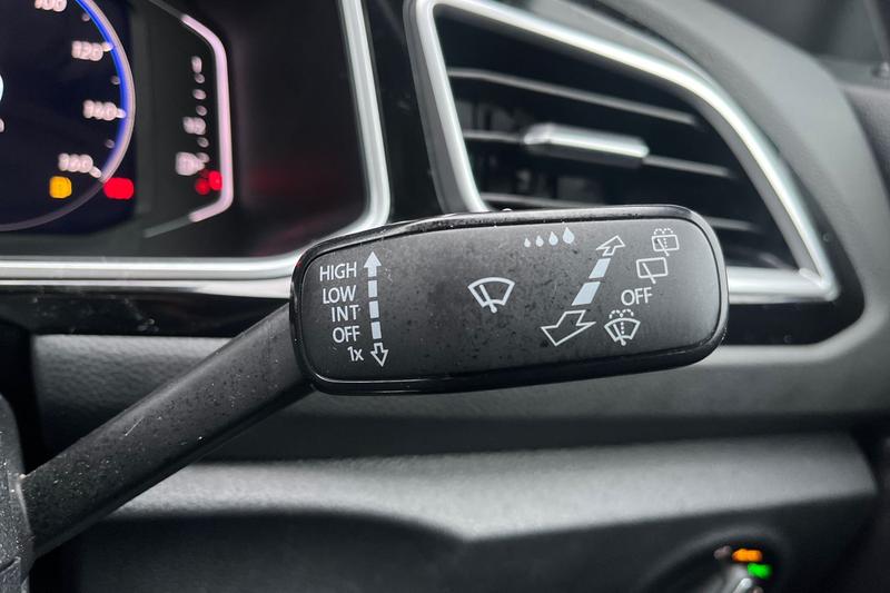 Used Volkswagen T-Roc 2022 for sale - 77672558: Photo 15