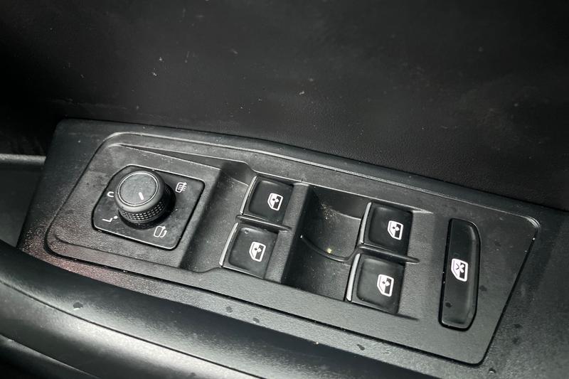 Used Volkswagen T-Roc 2022 for sale - 77672558: Photo 16