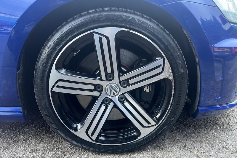 Used Volkswagen Golf 2015 for sale - 77813057: Photo 24