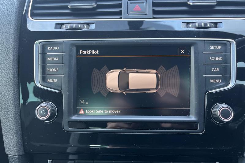 Used Volkswagen Golf 2015 for sale - 77813057: Photo 26