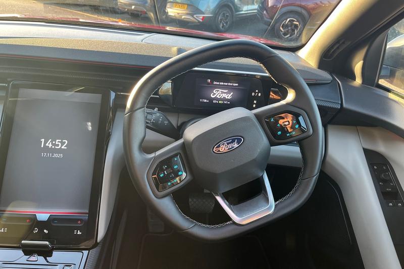 Used Ford Explorer 2024 for sale - 76748101: Photo 12