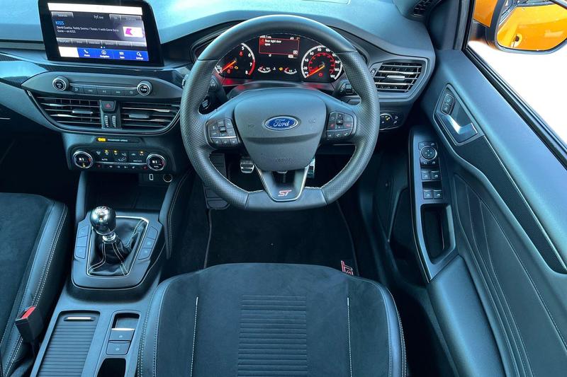 Used Ford Focus 2020 for sale - 77128158: Photo 11