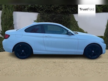 Used BMW 2 Series 2016 for sale - 77301329: Photo