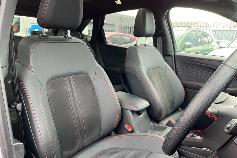 Used Ford Kuga 2024 for sale - 76355561: Photo 17