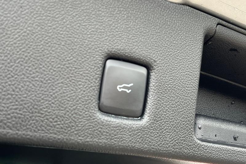 Used Ford Kuga 2024 for sale - 76355561: Photo 24