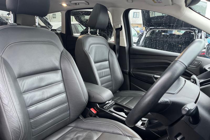 Used Ford Kuga 2019 for sale - 77462460: Photo 17