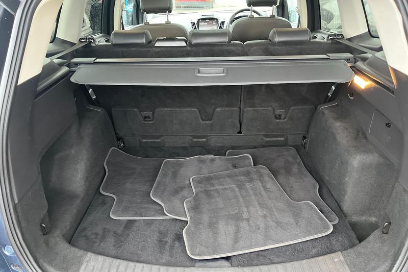 Used Ford Kuga 2019 for sale - 77462460: Photo 21