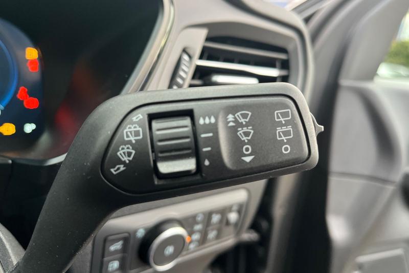 Used Ford Kuga 2025 for sale - 76853489: Photo 15