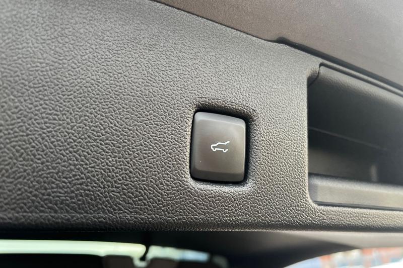 Used Ford Kuga 2025 for sale - 76853489: Photo 29