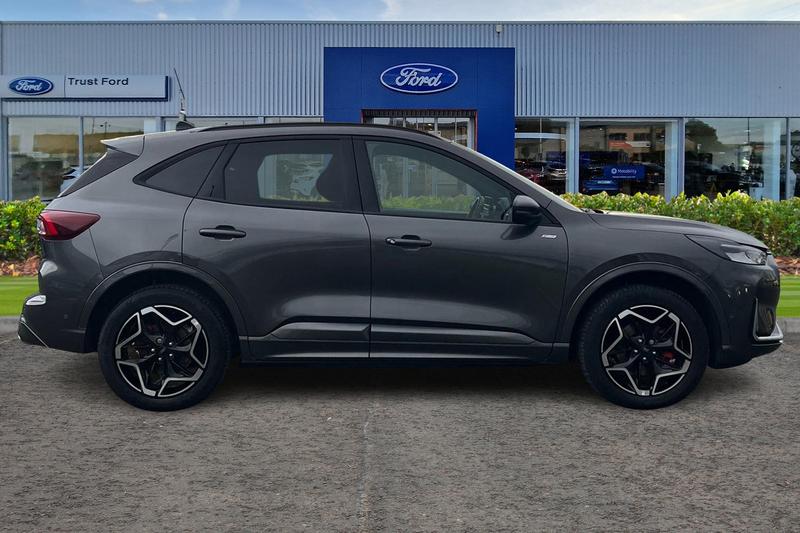 Used Ford Kuga 2025 for sale - 76853489: Photo 3