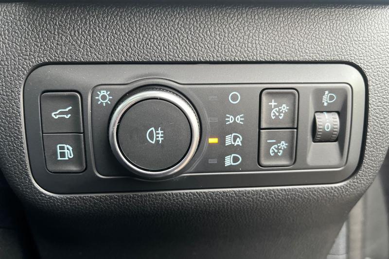 Used Ford Kuga 2025 for sale - 76853489: Photo 32