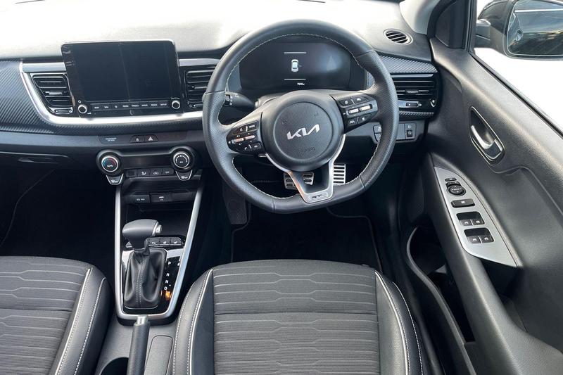 Used Kia Stonic 2024 for sale - 76557400: Photo 11