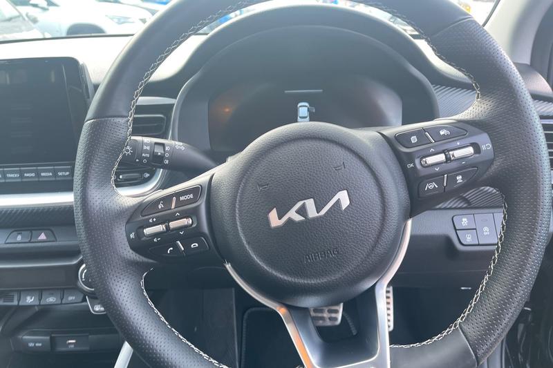 Used Kia Stonic 2024 for sale - 76557400: Photo 12