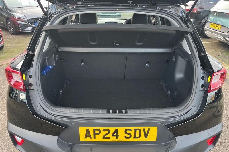 Used Kia Stonic 2024 for sale - 76557400: Photo 21