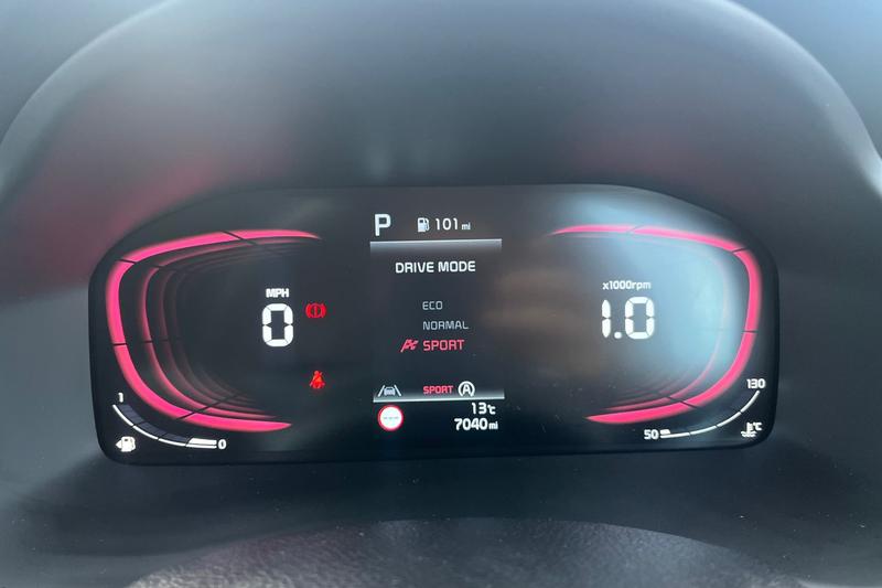 Used Kia Stonic 2024 for sale - 76557400: Photo 24