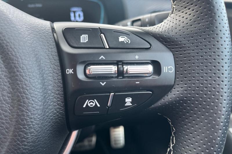 Used Kia Stonic 2024 for sale - 76557400: Photo 26