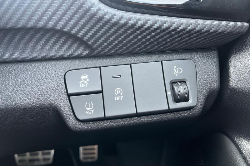 Used Kia Stonic 2024 for sale - 76557400: Photo 27