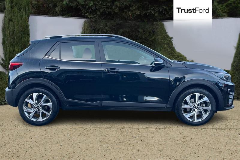 Used Kia Stonic 2024 for sale - 76557400: Photo 3