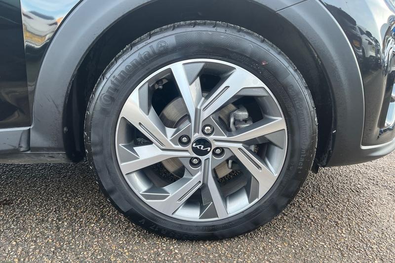 Used Kia Stonic 2024 for sale - 76557400: Photo 39