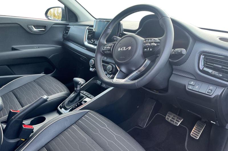 Used Kia Stonic 2024 for sale - 76557400: Photo 9