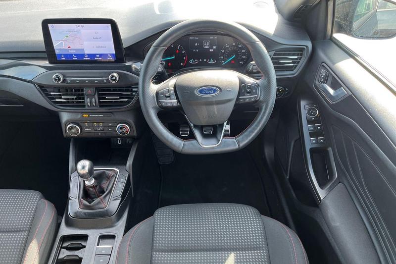 Used Ford Focus 2020 for sale - 78109385: Photo 11