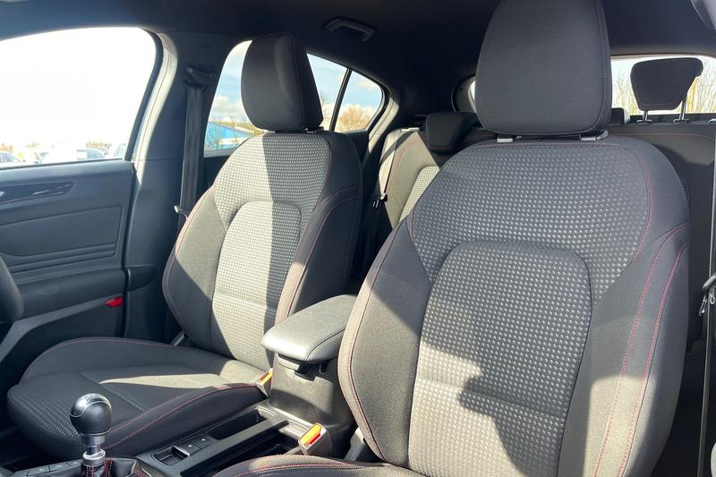 Used Ford Focus 2020 for sale - 78109385: Photo 19