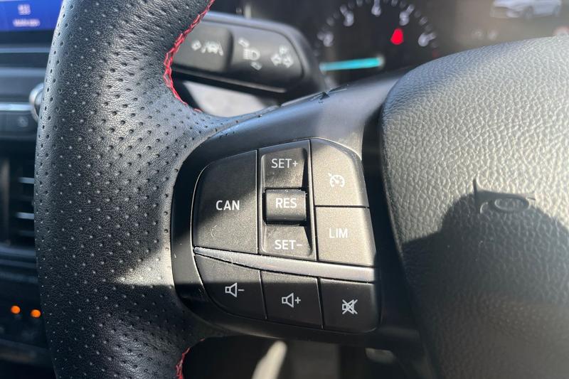 Used Ford Focus 2020 for sale - 78109385: Photo 23