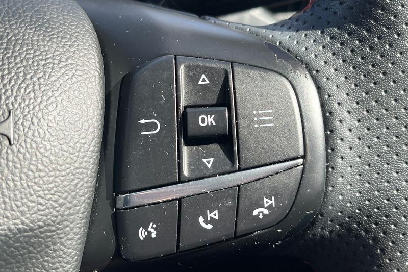 Used Ford Focus 2020 for sale - 78109385: Photo 24