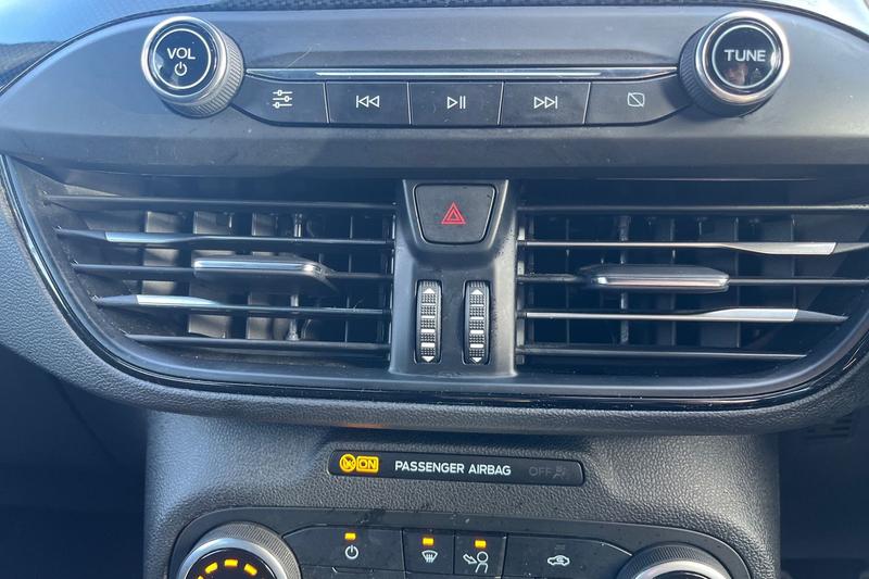 Used Ford Focus 2020 for sale - 78109385: Photo 26