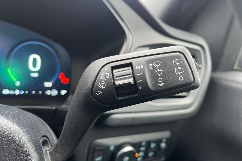 Used Ford Kuga 2025 for sale - 77679490: Photo 15