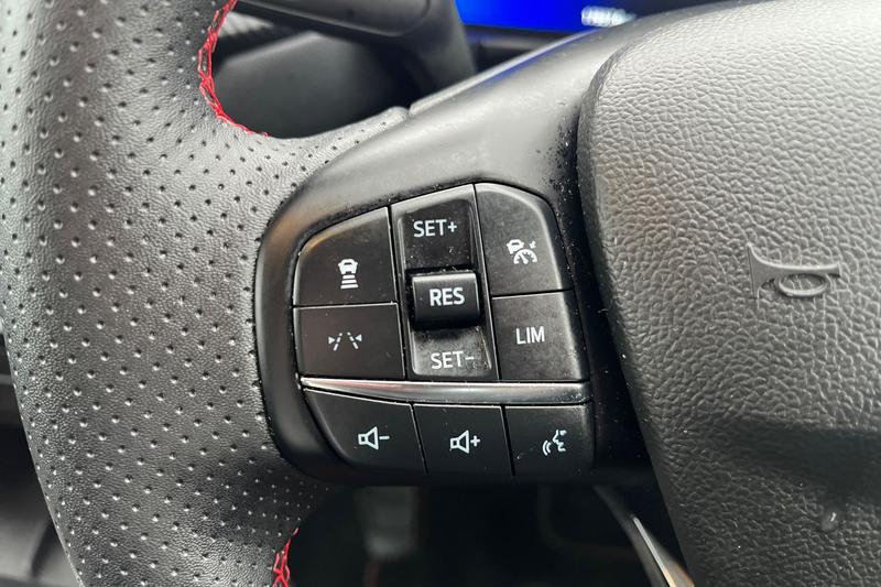 Used Ford Kuga 2025 for sale - 77679490: Photo 31