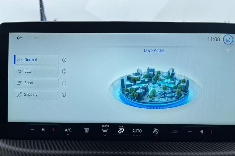 Used Ford Kuga 2025 for sale - 77679490: Photo 39