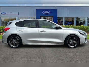 Used Ford Focus 2021 for sale - 78744879: Photo