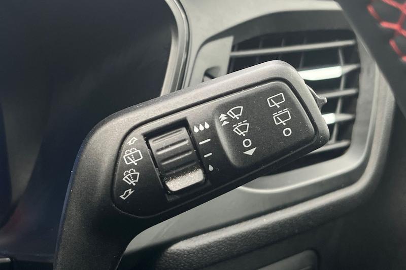 Used Ford Kuga 2023 for sale - 76895636: Photo 15