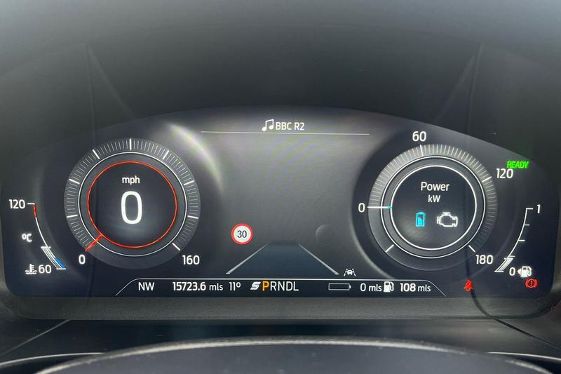 Used Ford Kuga 2023 for sale - 76895636: Photo 31