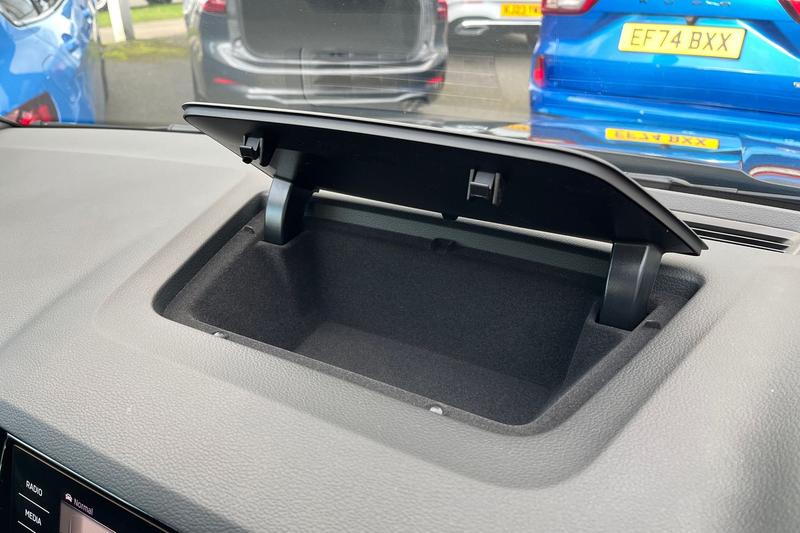 Used Skoda Karoq 2024 for sale - 76359720: Photo 38