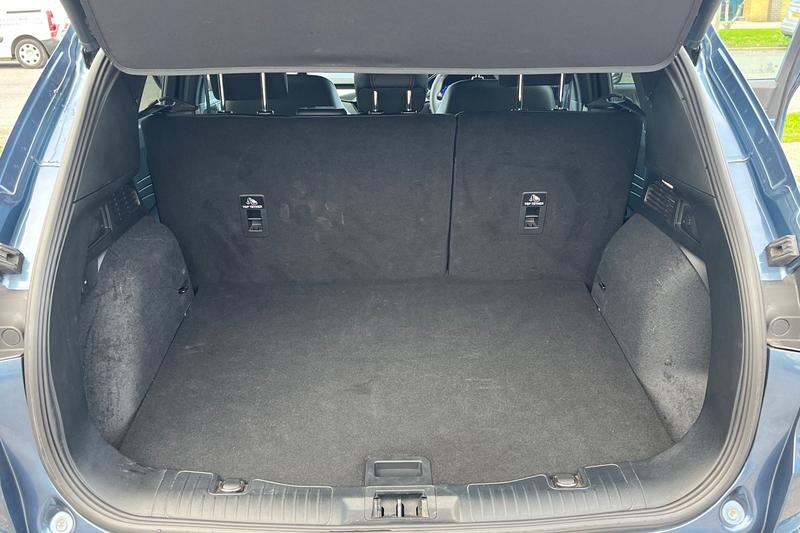 Used Ford Kuga 2022 for sale - 76590173: Photo 21