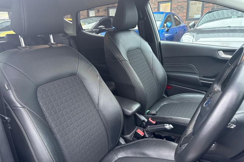 Used Ford Fiesta 2019 for sale - 77152038: Photo 17