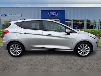 Used Ford Fiesta 2019 for sale - 77152038: Photo