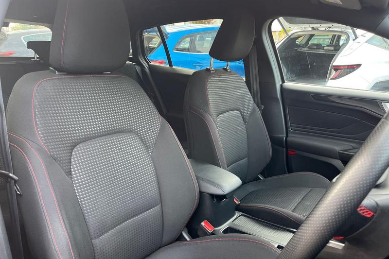 Used Ford Focus 2024 for sale - 76216557: Photo 17