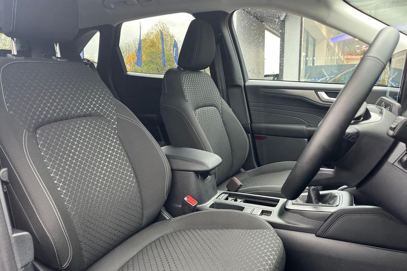 Used Ford Kuga 2025 for sale - 76433869: Photo 17