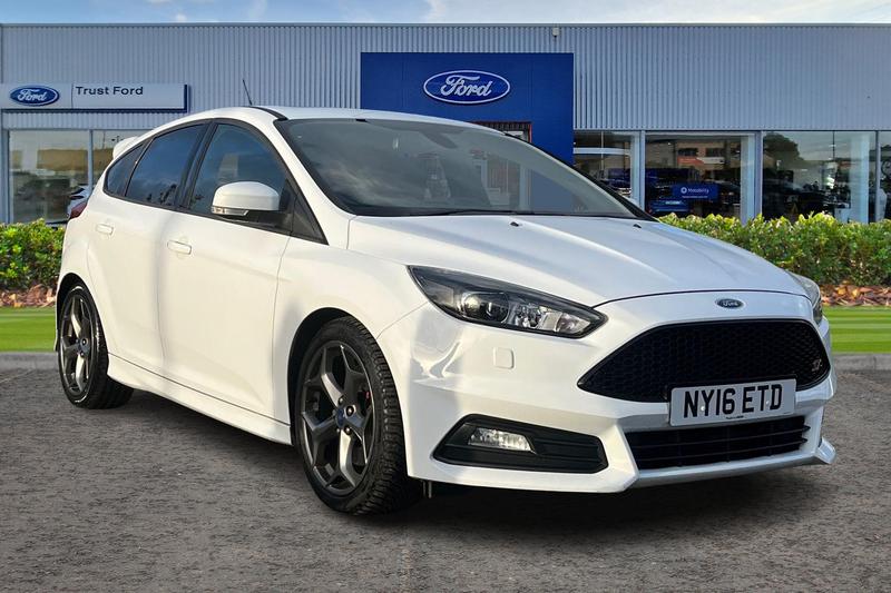 Used Ford Focus 2016 for sale - 76441711: Photo 1