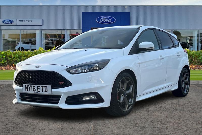 Used Ford Focus 2016 for sale - 76441711: Photo 5
