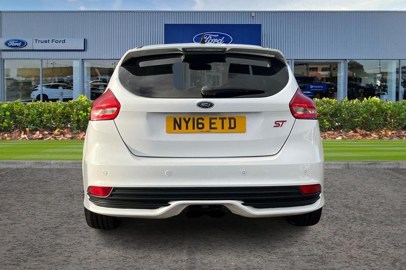 Used Ford Focus 2016 for sale - 76441711: Photo 7