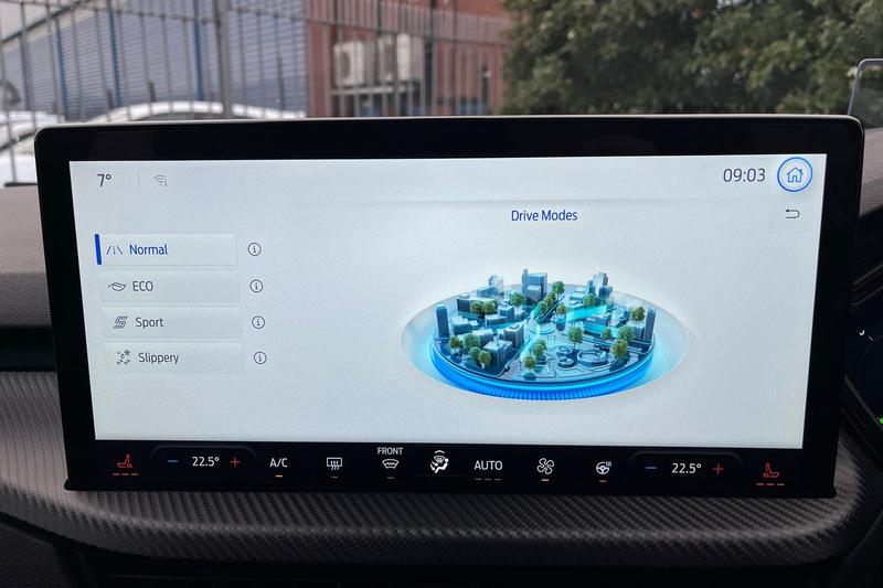 Used Ford Kuga 2024 for sale - 76590172: Photo 33