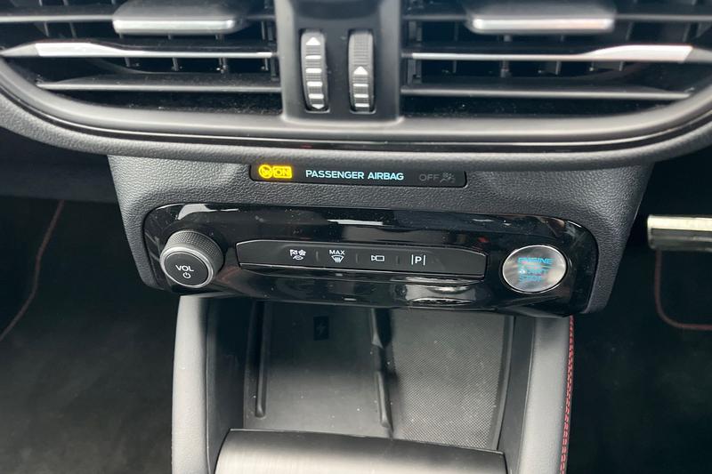 Used Ford Kuga 2024 for sale - 76590172: Photo 37